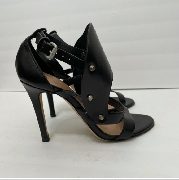 L.A.M.B. Gareth Leather Sandals - Picture 2 of 5